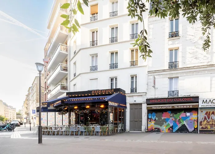 De Bourgoin - Welkeys Apartman *