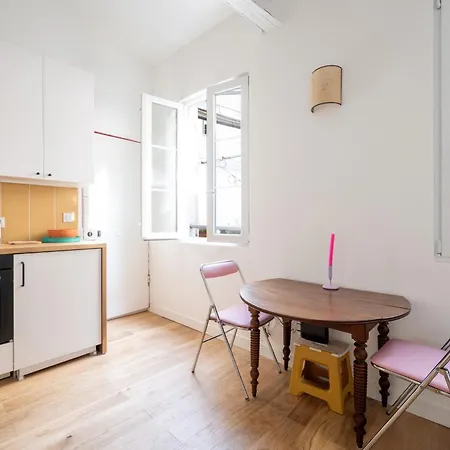 De Bourgoin - Welkeys * Paris